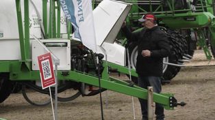 Maquinaria agrícola. Senadores analizan un proyecto para declarar a la industria de interés nacional.