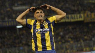 Alejo Veliz celebra su primer gol desde su vuelta a Central.