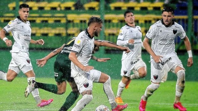 El uno por uno de Colón en el empate ante Defensa y Justicia.