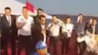Maradona la descosió con un baile exótico y se llevó los aplausos en su travesía por Marruecos