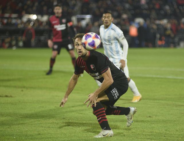 Martino se lesionó cuando venía en levantada.