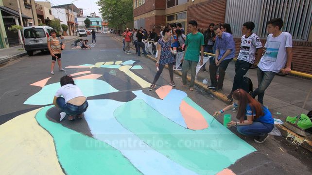 Iniciativa. Los jóvenes se expresaron ayer