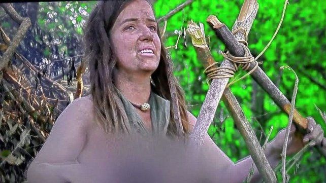Una uruguayense llega a Discovery con Supervivencia al Desnudo: Náufragos.