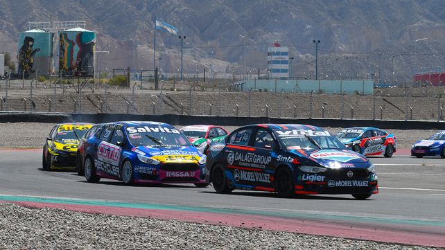 Fabián Yannantuoni acaba de superar a Urcera y se pone en la punta de la final de la Clase 3 del TN.