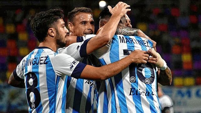 Racing quiere quedar como líder de la Copa Sudamericana antes de recibir a Unión.