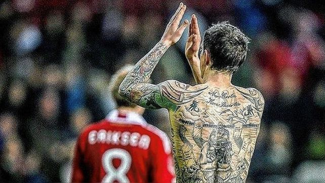 El gobierno de China prohibió de manera formal la utilización de tatuajes en jugadores de la Selección.&nbsp;