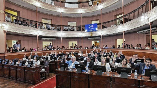 El bloque oficialista en Diputados impulsa un fuerte rechazo a la eliminación del Fondo Compensador del Interior.