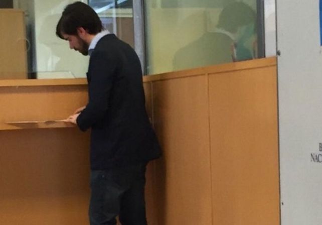 Mirá todos los memes con Del Caño en busca de dólares