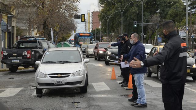Los controles a la circulación son indispensables para que las medidas para evitar contagios sean efectivas.