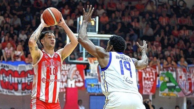 Instituto lo cerró mejor ante Boca e igualó la serie final Instituto lo cerró mejor ante Boca e igualó la serie final