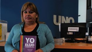 La historia de Elena al teatro y de gira