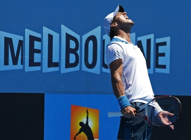Melbourne: ganó Mayer; cayeron Mónaco y Berlocq