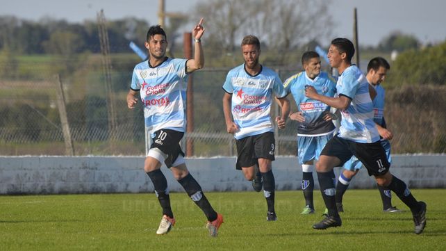 Exequiel Comas marcó el segundo tanto de Belgrano. Foto&nbsp;UNO&nbsp;Mateo Oviedo