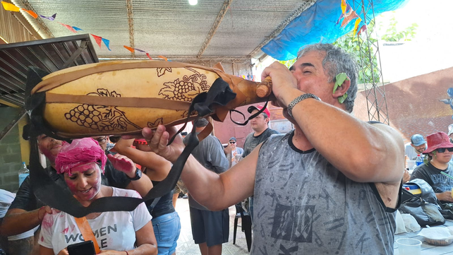 La Chaya es la fiesta ancestral celebrada en La Rioja y muy especialmente en los pueblos del Oeste riojano. Es una gran fiesta de amistad y de alegría, de compartir y dejar a un lado todas las penas.