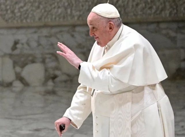 Mirá el posteo de Colón para despedir al papa Francisco