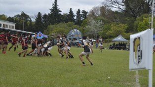 El Torneo Eduardo Uranga completó la fase de zonas y este domingo definirá a sus campeones
