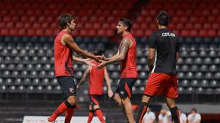 Albertengo y Formica fueron decisivos hoy en la victoria ante Colón. 