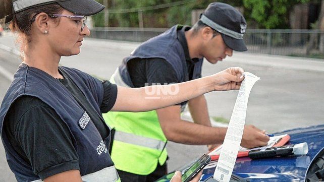 Las multas por exceso de velocidad se incrementaron en los primeros seis meses del 2024. Las multas por exceso de velocidad se incrementaron en los primeros seis meses del 2024.