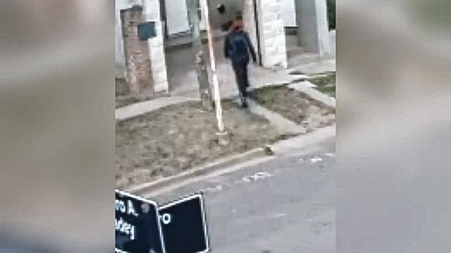 Por estas horas se están analizando las cámaras de seguridad.&nbsp;Los arrebatos y robos a plena luz del día se suceden a menudo
