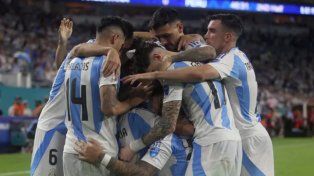 La selección argentina visitará a Ecuador en el Monumental Banco Pichincha por la última fecha de Eliminatorias