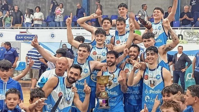 Santa Paula superó a Almagro y alzó la Copa Santa Fe 2023.