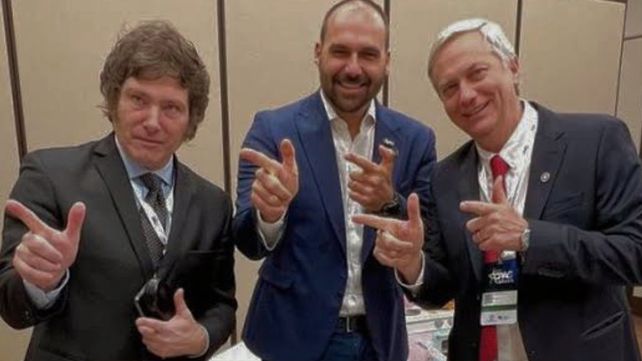 Javier Milei junto a Eduardo Bolsonaro