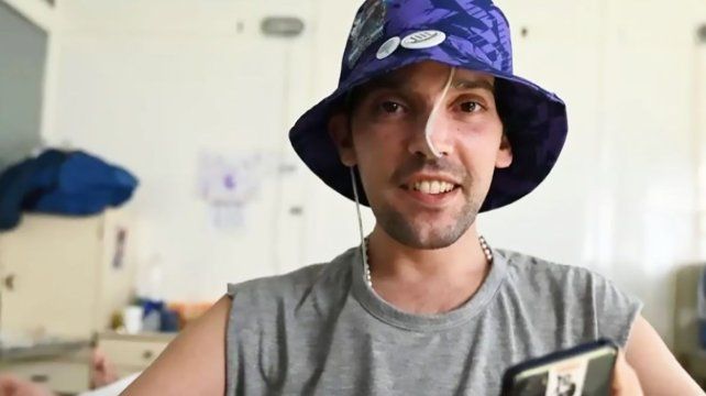 La familia de Pablo Grillo difundió un video en el que se observa la mejora y el buen ánimo del fotógrafo víctima de la represión de Bullrich.