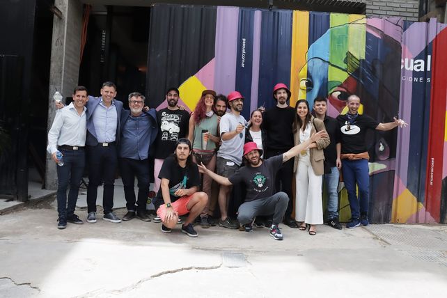 Fernando y Gonzalo Pascual junto a jurados e integrantes del Concurso Nacional de Muralistas.