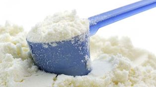 Nación envió menos del 10% de las partidas de leche maternizada