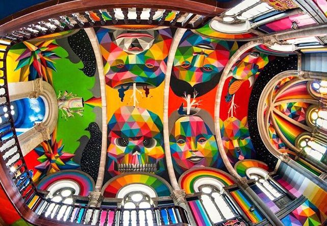 Convirtieron una iglesia de más de 100 años en un colorido skate park