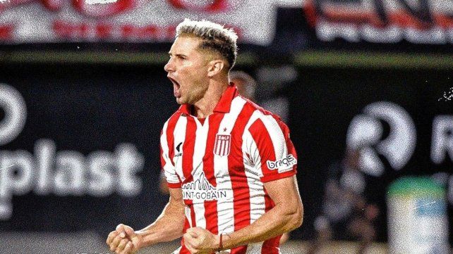 Alario marcó su primer gol en Estudiantes.