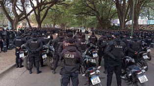 Casa Militar coordinó con las fuerzas federales y locales el operativo por la llegada de Javier Milei a Tucumán para la firma del Pacto de Mayo.