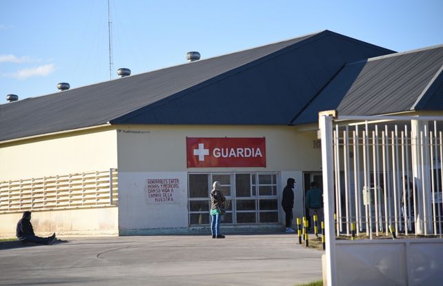 Colaps&oacute; el sistema de salud de Cipolletti, donde se quedaron sin camas de  terapia