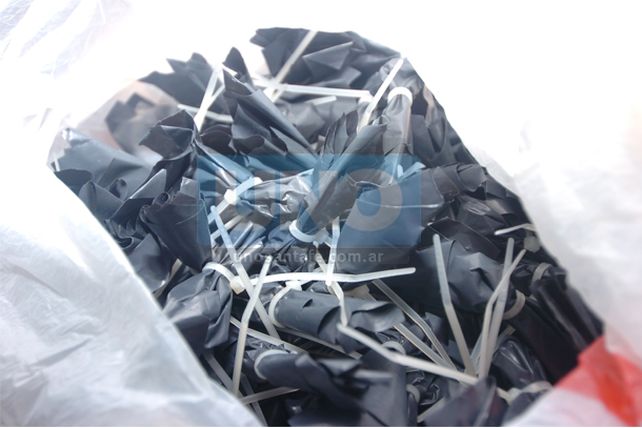 Cayeron vendedores de drogas armados y con estupefacientes