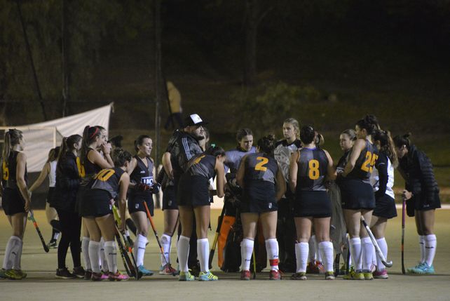 Estudiantes ganó y se metió en la semifinal