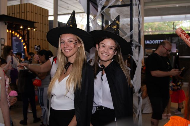 Lucia D'alonso y Renata Donamari