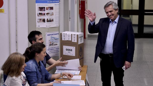 Vamos a trabajar todos juntos, se terminaron el nosotros y el ellos