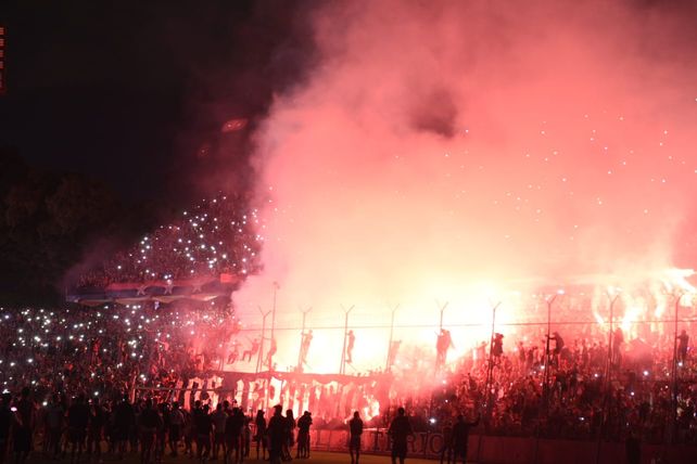 Newells recibió un apoyo colosal en un nuevo banderazo 
