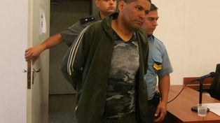 Hallan ahorcado en su celda a un gendarme femicida
