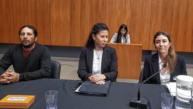 Pruebas y contradicciones: veredicto unánime de no culpable