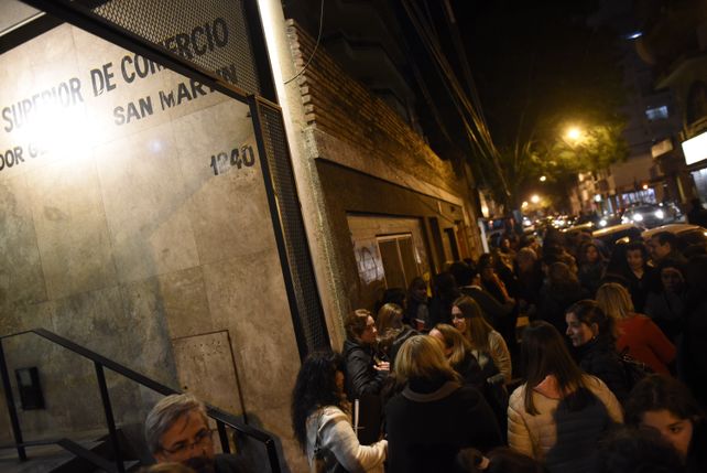 El paro en la UNR genera preocupación de padres de alumnos del Poli y el Superior