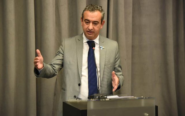 Javkin: Vamos a suspender todos los gastos o servicios que consideremos prescindibles