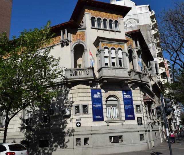 El Colegio de Médicos presentó un proyecto de ley que establece a las financiadoras el pago de honorarios dignos