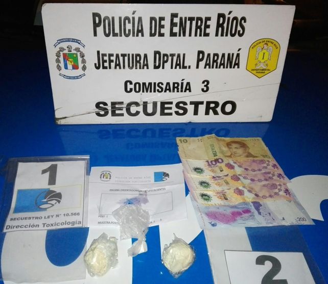 Detuvieron a dos familiares de Caudana con droga en su poder