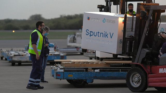 La nueva carga de 400 mil dosis de la Sputnik V fue embalada en contenedores denominados del tipo Thermobox