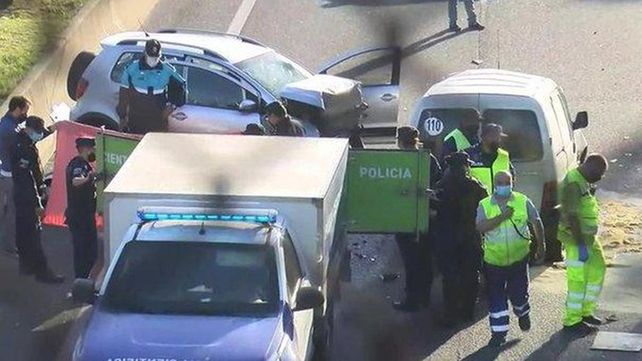 Entró de contramano en el Acceso Oeste y chocó contra una camioneta: dos muertos