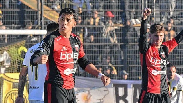 Colón terminó ganando dos partidos al mismo tiempo.