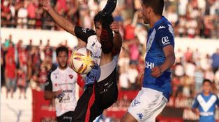Patronato busca levantar cabeza en el estreno de Álvarez