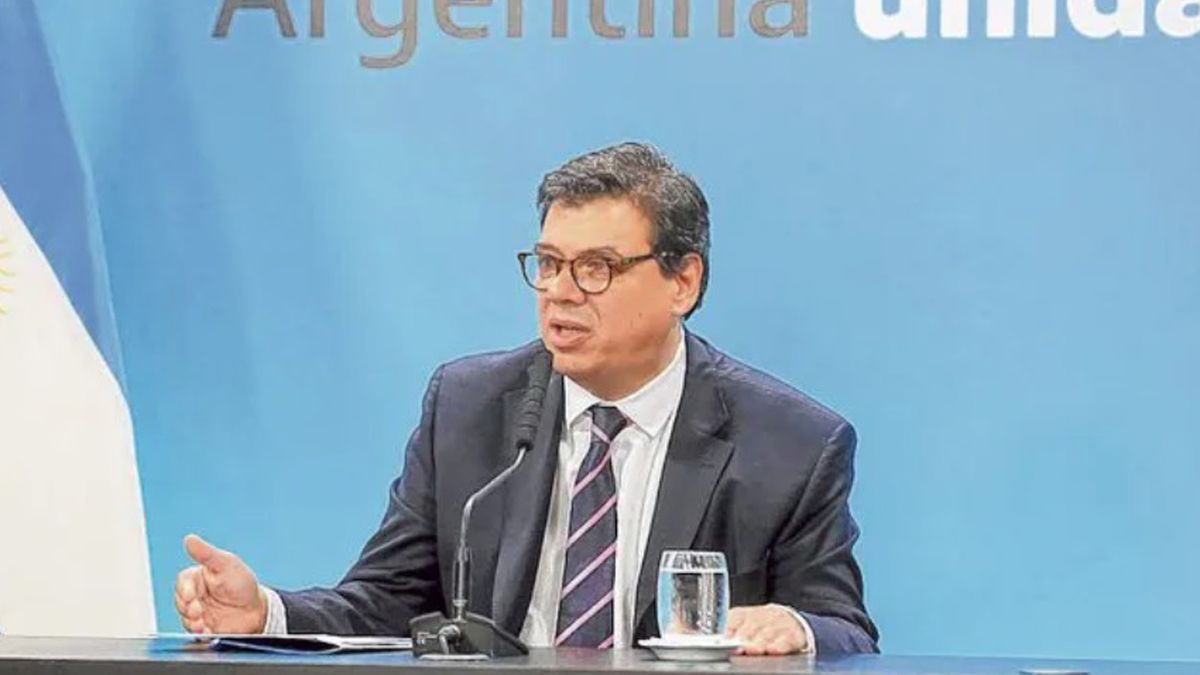 El gobierno confirmó que se prorroga la prohibición de despidos y la ...