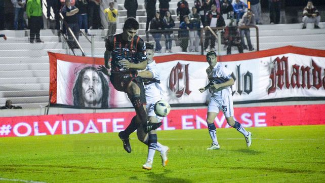 El Flaco Quiroga regresaría a la titularidad en lugar del expulsado Telechea. &nbsp; 